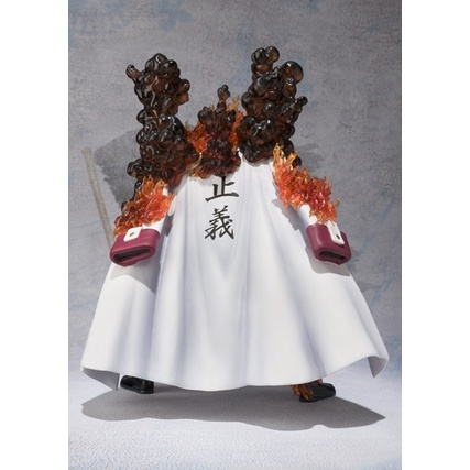 Mô hình Chính hãng One piece - Đô Đốc Sakazuki "Akainu"-  Figuarts ZERO - Battle ver