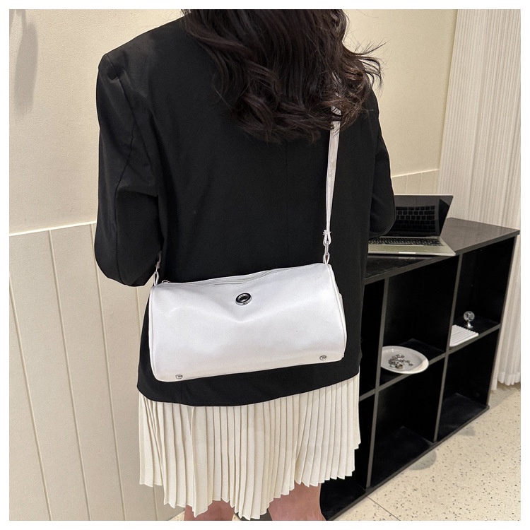 Túi Xách JASMIN NOIR Da PU Đính Đinh Tán Thiết Kế Đơn Giản Thời Trang Cho Nữ