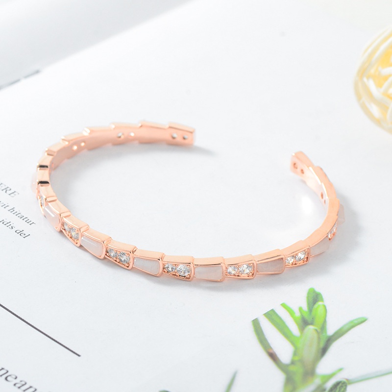 Vòng tay Cuff Gucci Dongdaemun snake -Vòng tay titan-vòng tay không han gỉ-Full box,túi xách