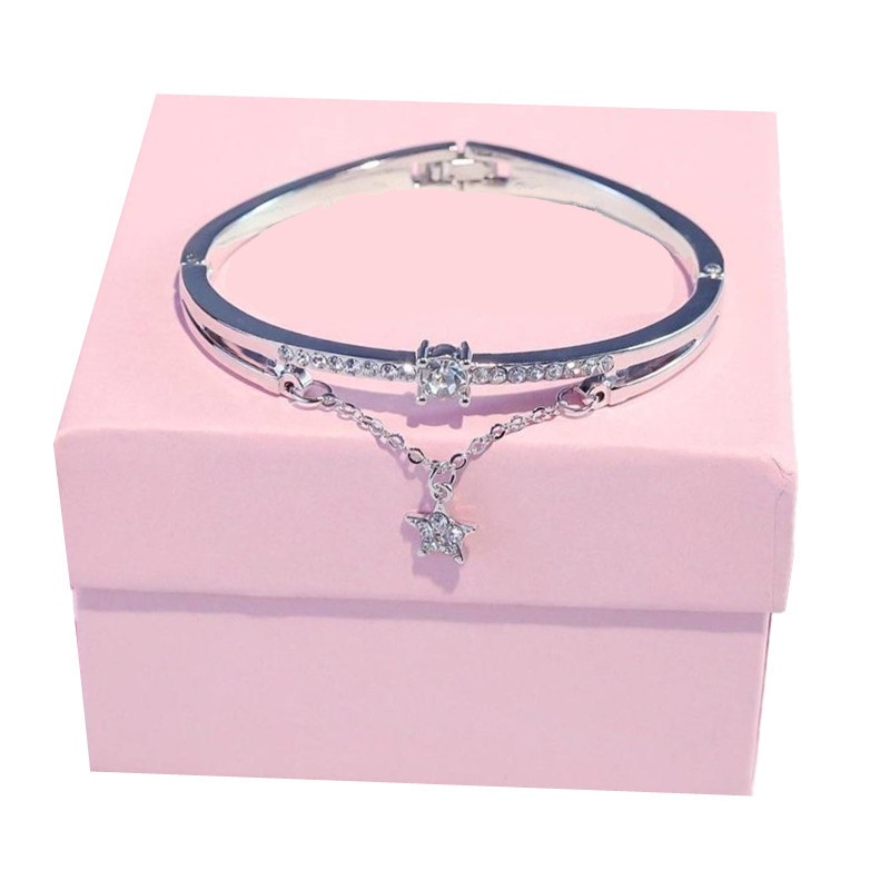 Vòng Tay Đính Đá Hình Ngôi Sao Năm Cánh Đơn Giản Dễ Phối Đồ Thời Trang Cho Nữ