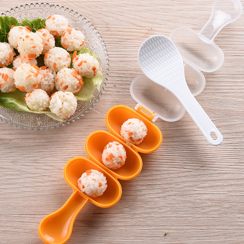 Bộ khuôn lắc cơm tạo hình cơm nắm cho bé ăn dặm kèm thìa xới cơm dụng cụ viên tròn cơm làm cơm lắc vo tròn M33