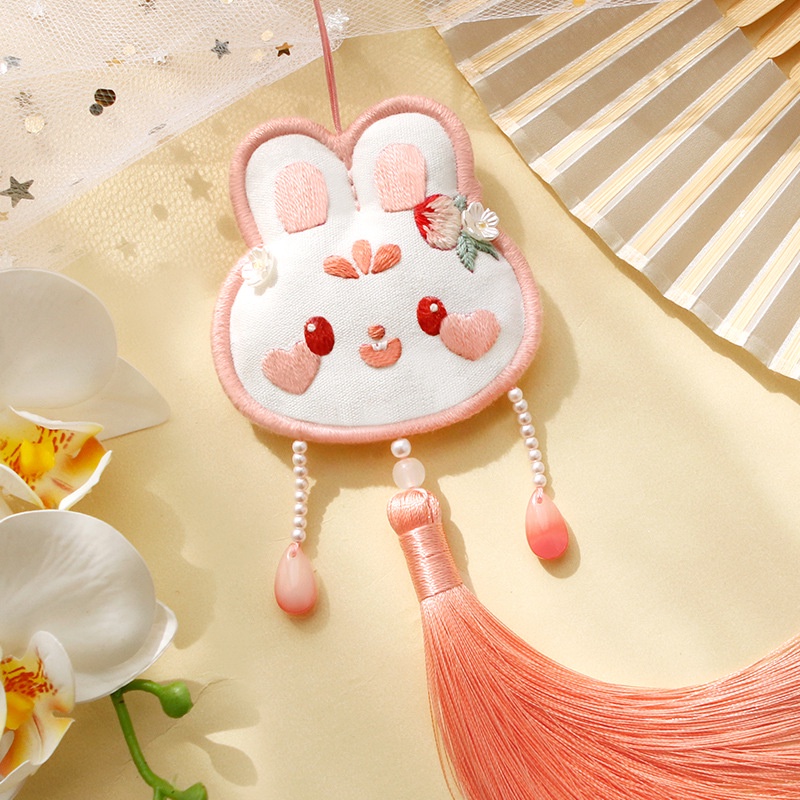 Túi Thơm Treo Xe Hơi Diy Thêu Hình Chú Thỏ Xinh Xắn