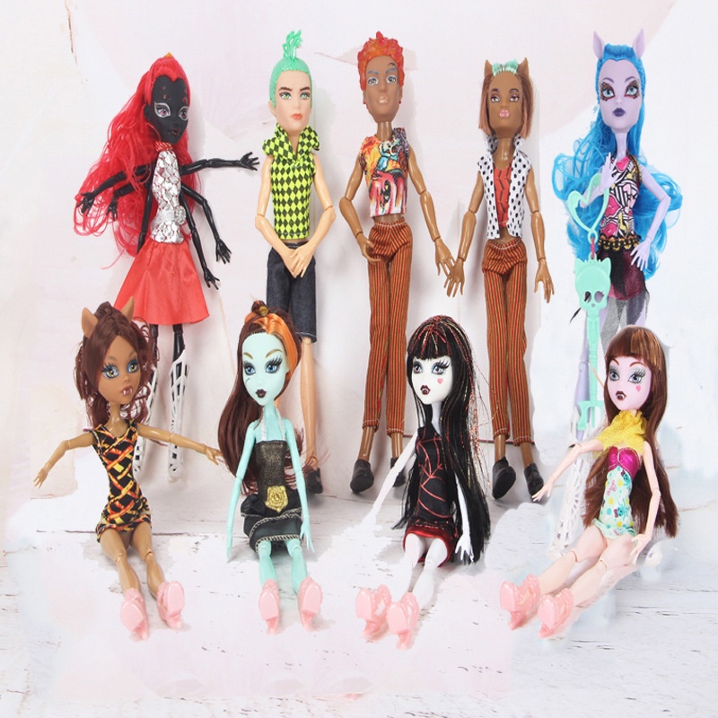 Búp Bê Hình Quái Vật 27cm Độc Đáo