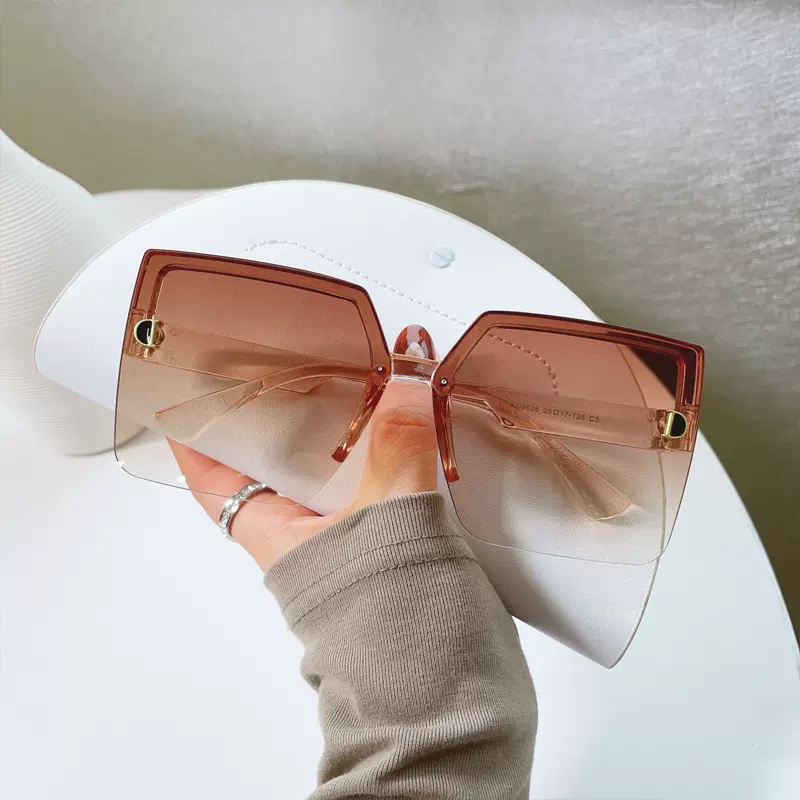 Kính Mát Gọng Vuông Lớn In Logo D Màu gradient Thời Trang Cho Nam Và Nữ