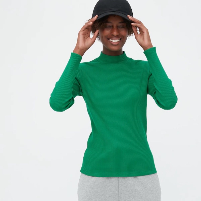 Áo len tăm Nữ Uni qlo