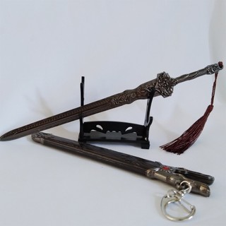 Móc khóa long tuyền bảo kiếm lý tinh vân 22cm.