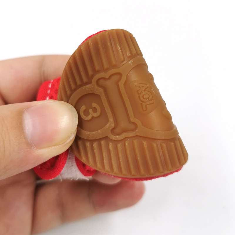 Set 4 Đôi Giày Mềm Thoáng Khí Chống Trượt Cho Thú Cưng