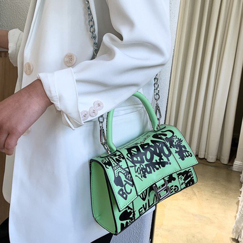 Túi Đeo Vai In Họa Tiết graffiti Hợp Thời Trang Dễ Phối Đồ Cho Nữ