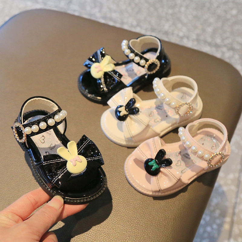 Sandal Cho Bé gái 0 - 4 Tuổi Đế Cao Su Da Bóng Hoạ Tiết Thỏ Phong Cách Thời Trang