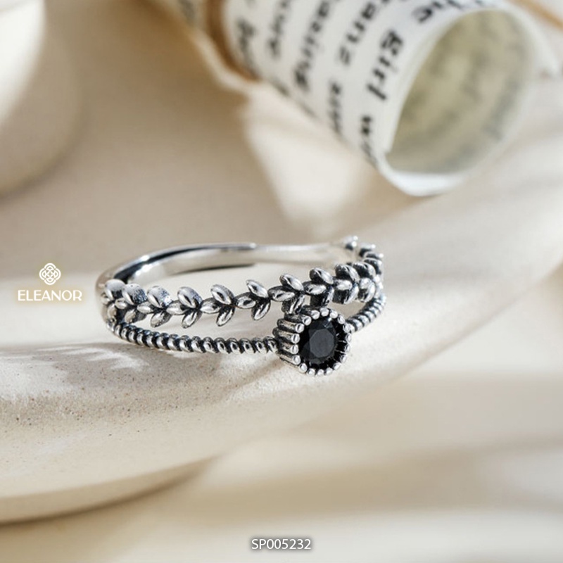 Nhẫn nữ hở bạc 925 Eleanor Accessories hình chiếc lá mặt tròn đính đá đen phụ kiện trang sức dễ thương 5232
