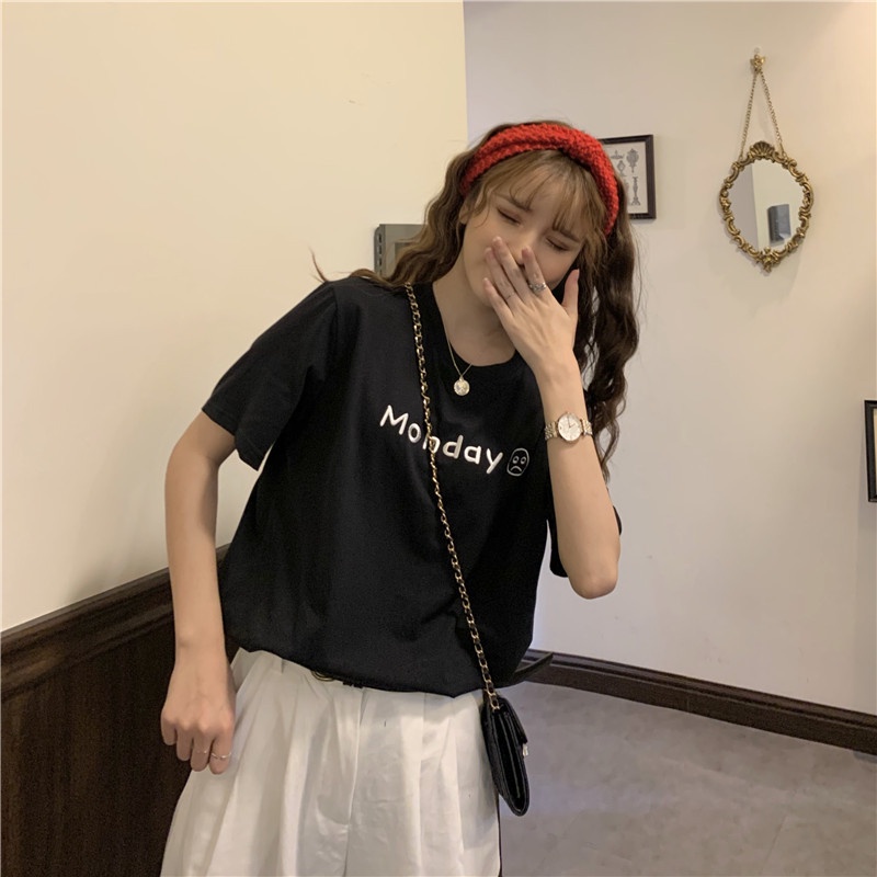 Áo Thun Nữ Ngắn Tay Cổ Tròn Thêu Chữ Phong Cách Hàn Quốc Mới