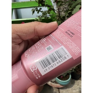 Sửa rửa mặt perfect whip collagen0
