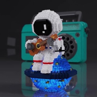 Đồ chơi xếp hình mô hình lắp ráp Phi Hành Gia Guitar kèm đèn led