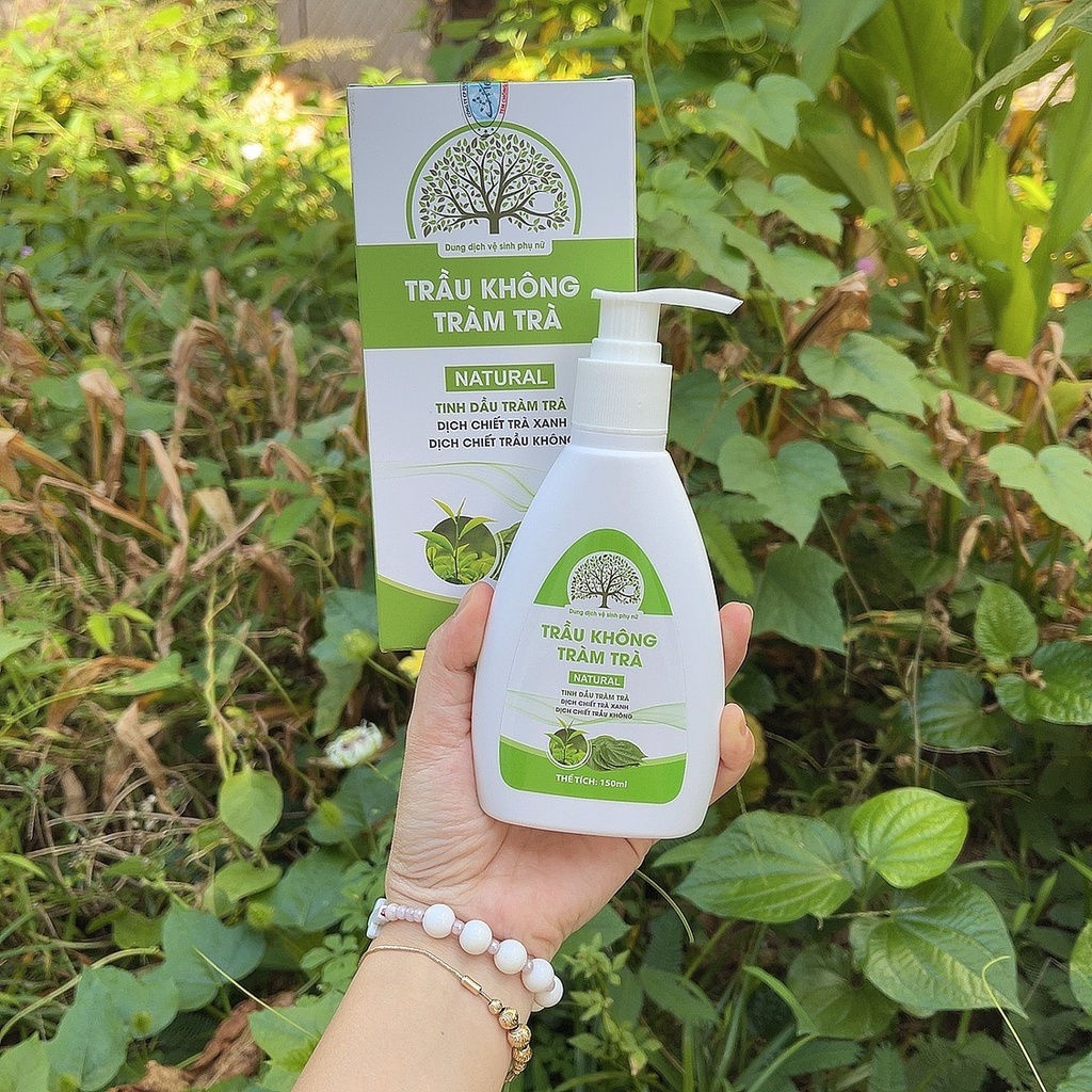 Dung dịch vệ sinh phụ nữ TRẦU KHÔNG TRÀM TRÀ -150ml