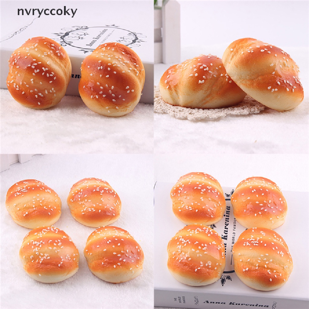Đồ Chơi Bóp Squishy Hình Bánh Mì Nướng Dễ Thương 8cm