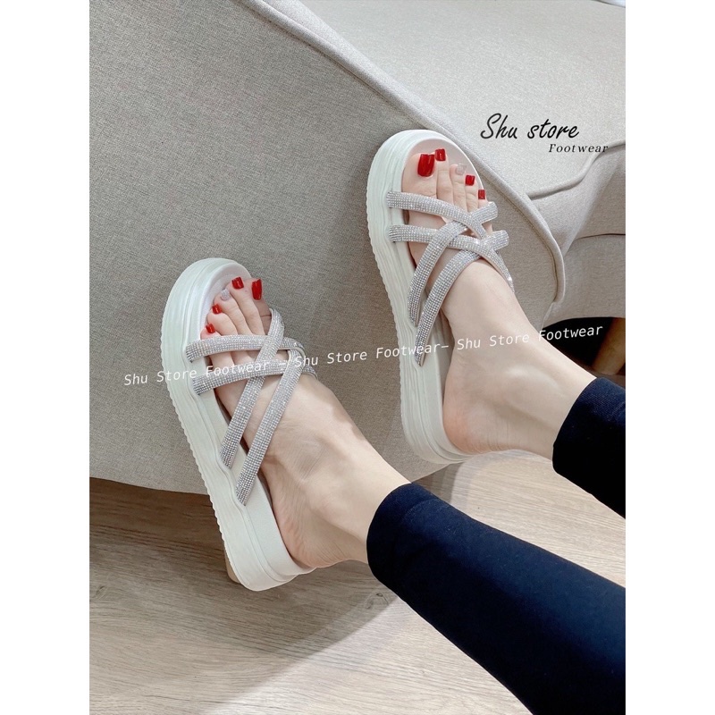 Dép bánh mì 4 quai đá đan chéo thời trang mới dành cho nữ