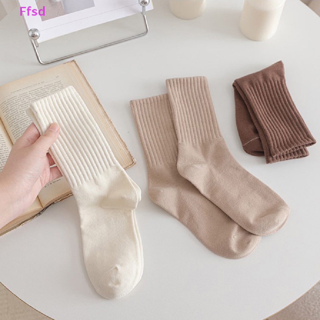 Vớ cotton Cổ Trung Màu Trắng Đen Phong Cách Nhật Hàn Thời Trang Thu Đông Cho Nữ