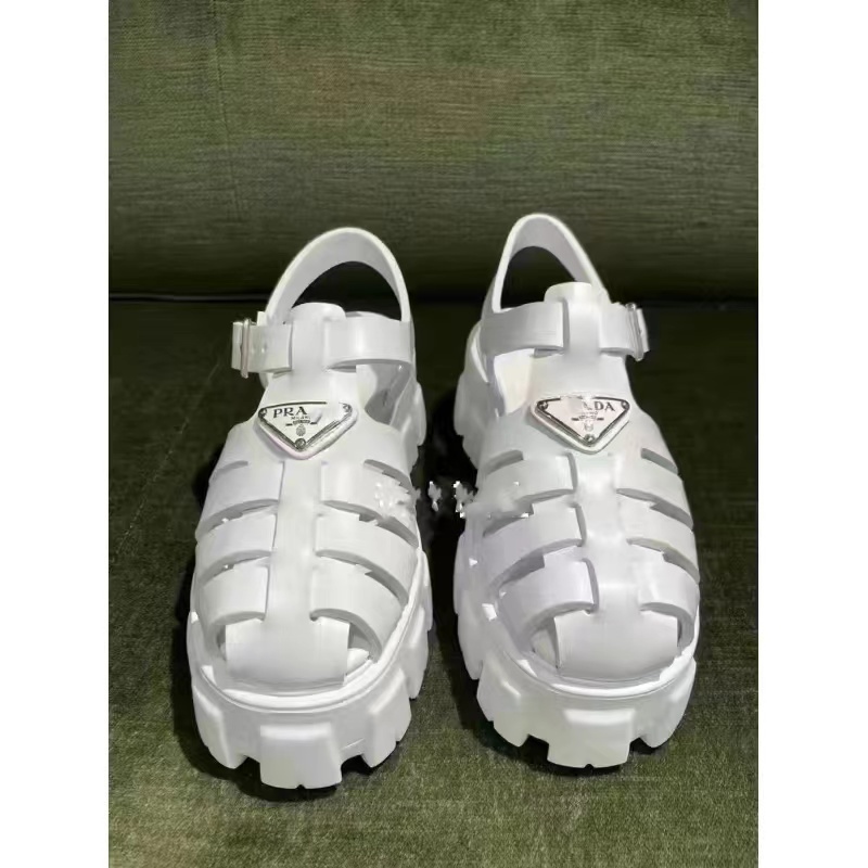 Sandal Thiết Kế Mới Thời Trang Dành Cho Mùa Hè Năm 2023