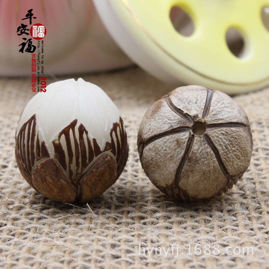 Chuỗi Hạt Bồ Đề Màu Trắng Hình Hoa Sen / Ngôi Sao / Mặt Trăng