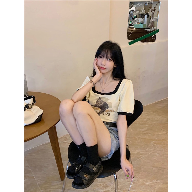 Áo Thun Ngắn Tay Cổ Vuông Màu Sắc Tương Phản Phong Cách vintage Cho Nữ