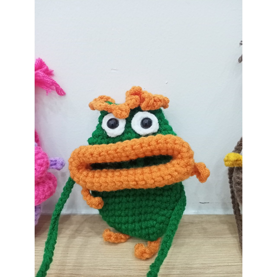 Túi đựng chìa khoá Môi Trề bằng len handmade