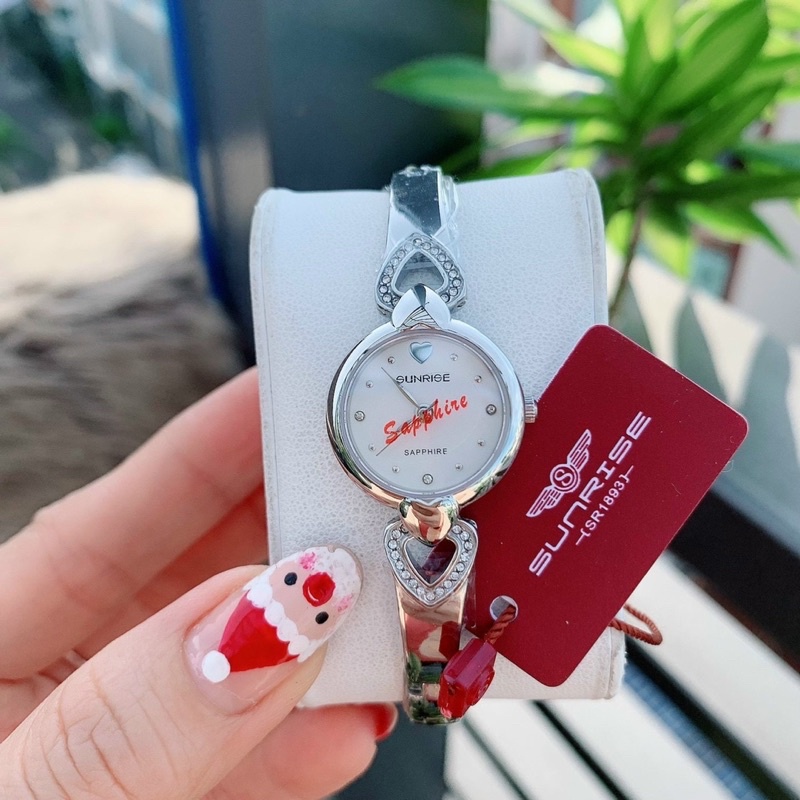 Đồng Hồ Nữ SUNRISE Chính Hãng Dây Hình Trái Tim Đính Đá Siêu Dễ Thương