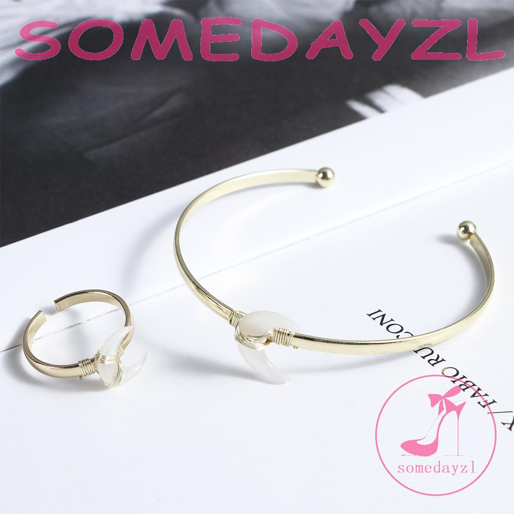 Vòng Cổ Choker Hình Mặt Trăng Phong Cách Retro Cá Tính Cho Nữ