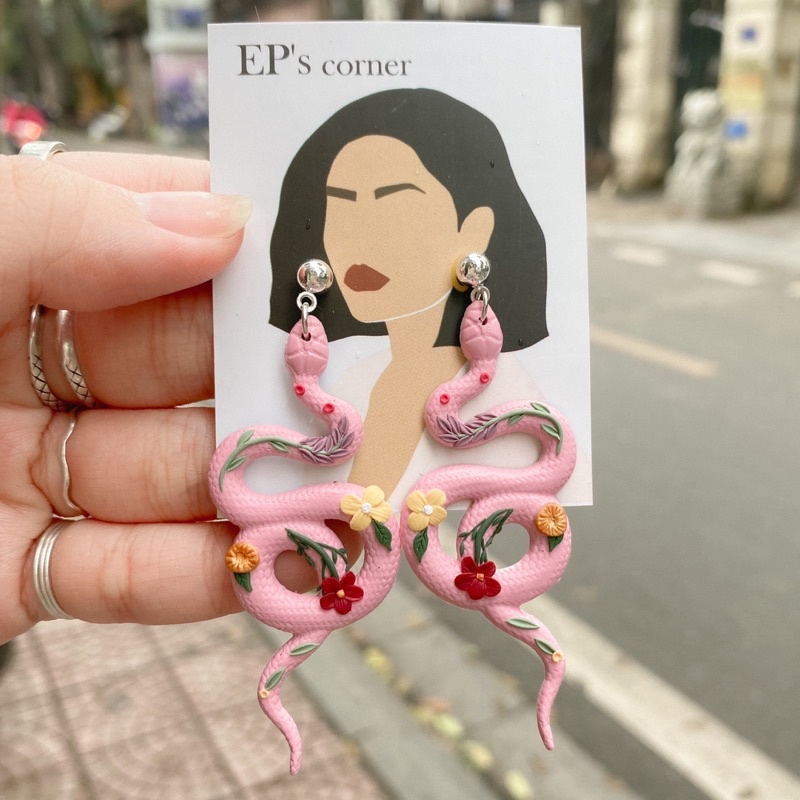 Khuyên tai đất sét nung Polymer Clay (Snake-Wildflowers)