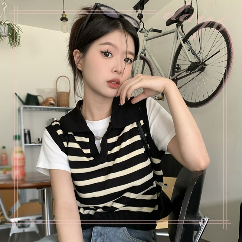 1 Áo Croptop Dệt Kim Sát Nách Họa Tiết Kẻ Sọc Thời Trang Hàn Quốc Cho Nữ