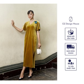 Đầm OZ Design House DA21292SPR23 nhung cổ tim xẻ hai bên sườn màu vàng mù tạt