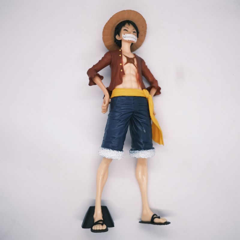 Mô hình one piece nhân vật Luffy cao 28cm, kèm 2 mặt thay thế