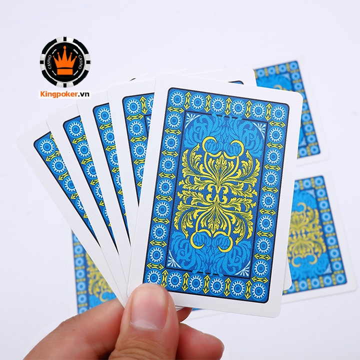 Bài Poker 100% nylon chuẩn Malaysia kèm hộp nhựa