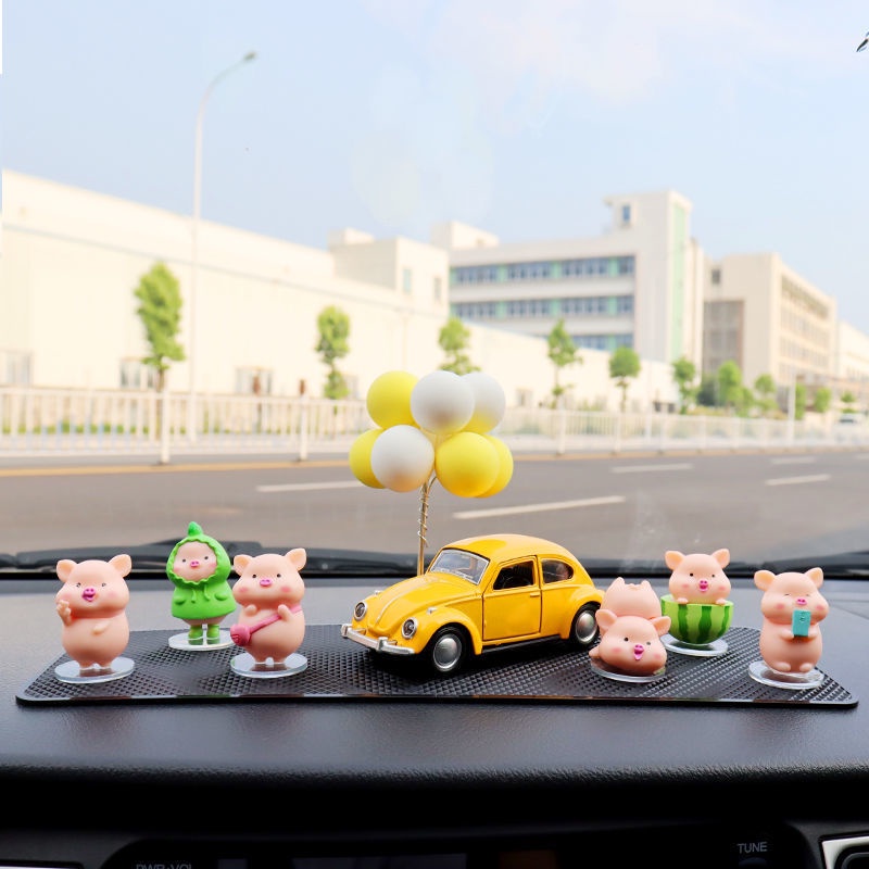 Phụ Kiện Trang Trí Ô Tô Bàn Làm Việc Phòng Khách Xe Hơi Set 7 Chú Heo Con Dễ Thương - Mô Hình Lợn Con Hitechlife Cao Cấp