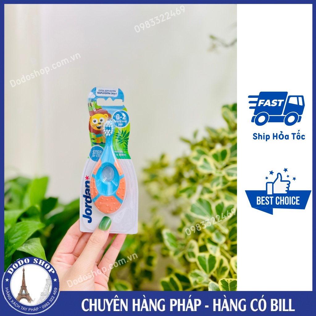 Bàn chải Jordan Step by step  dành cho bé từ 0 đến 2 tuổi.