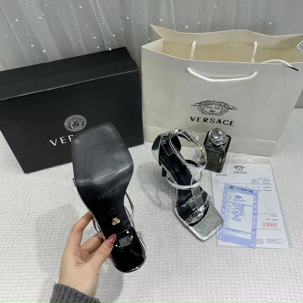 VERSACE Sandan nữ quai mảnh về sẵn (hàng QC fullbox)
