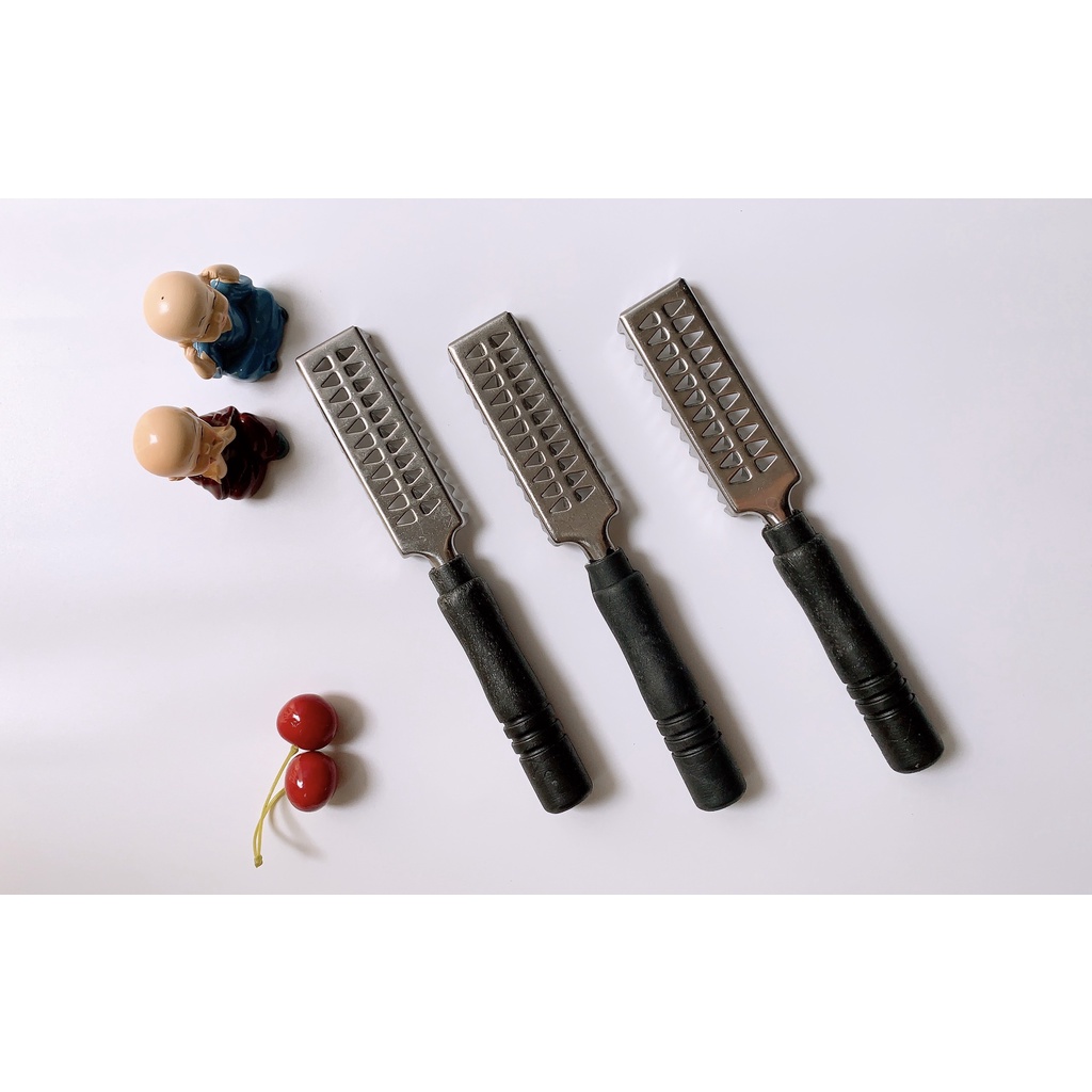 Dụng cụ đánh vảy cá đa năng bằng inox