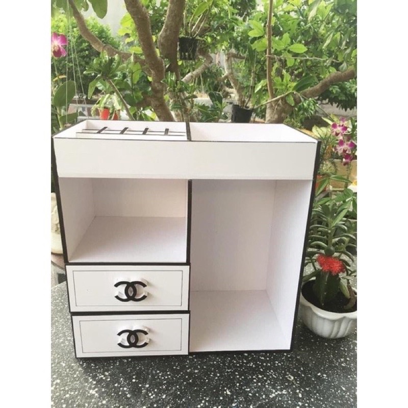 Khay tủ kệ đựng mỹ phẩm, trang sức size 30cm