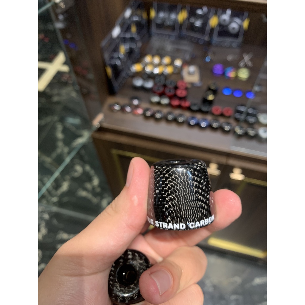 Gù Carbon Chống Rung