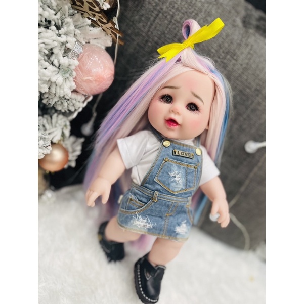 Mẫu Búp bê 12 inch trang điểm gắn tóc tặng kèm quần áo