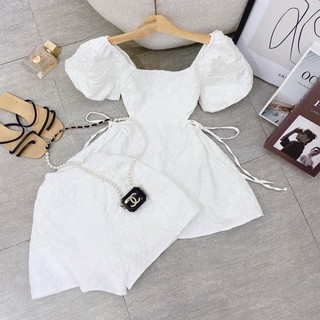 SÉT ÁO TRỄ VAI CVAY TRẮNG