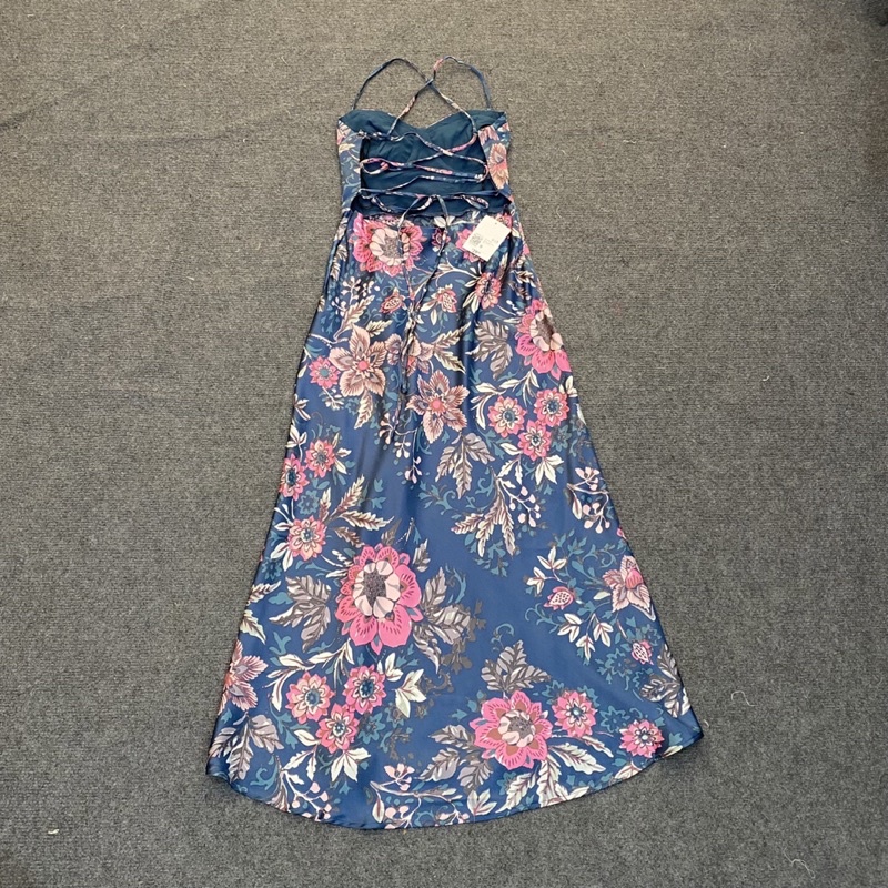 Đầm F21 lụa hở hưng