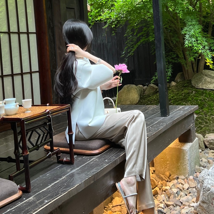 Quần Tây Vải Satin Hai Lớp Phong Cách Mới Mùa Hè Cho Nữ Giới Hạn FBB 2022