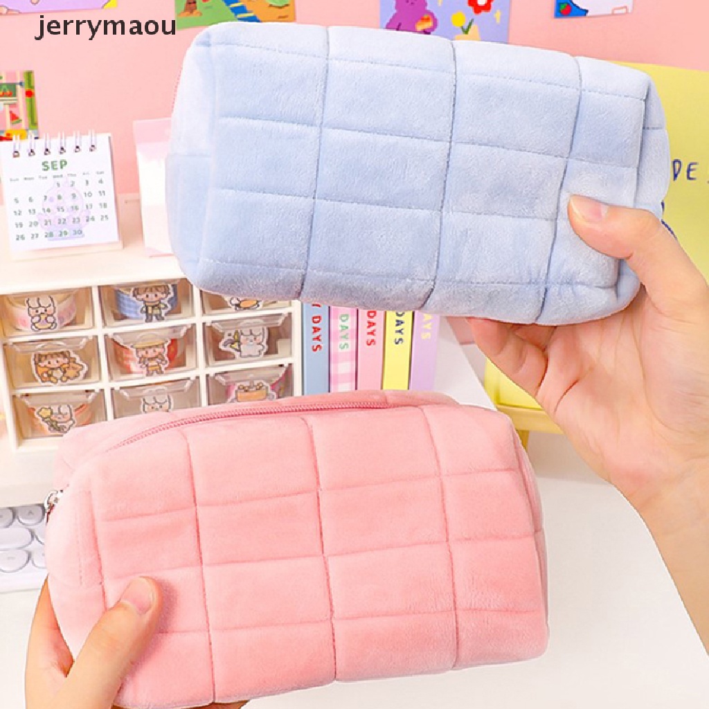 Túi Lông Xù Mềm Mại Đựng Mỹ Phẩm Trang Điểm Cho Nữ 2022