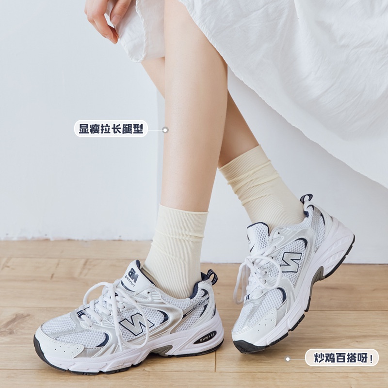 Tất Nhung Mỏng Màu Đen Thời Trang Xuân Thu Cho Nữ