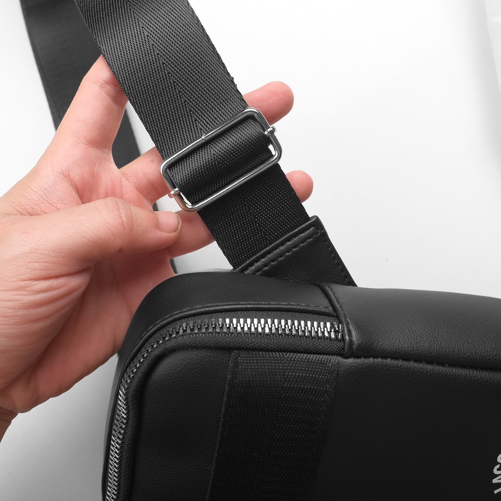 Túi đeo chéo nữ mini LACOSTE SLING New 2023 chất liệu si mềm mại siêu bền B69