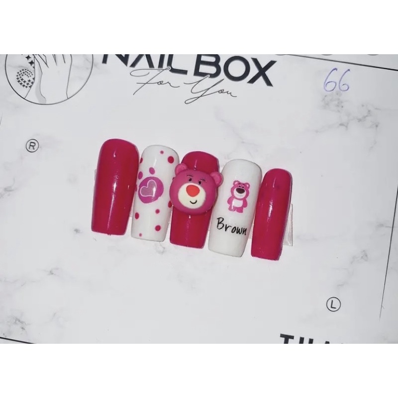 nailbox gấu dâu mix sticker