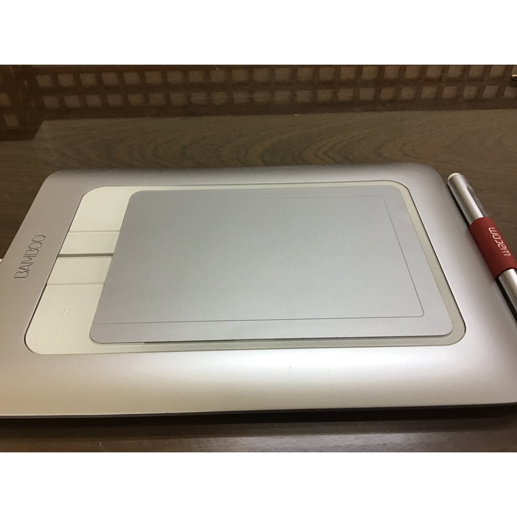 Bảng vẽ wacom Bamboo fun cth-461