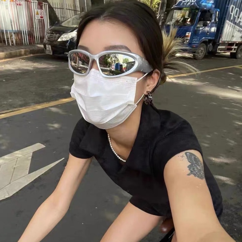 Kính Mát Gọng Vuông Màu Bạc Chống Tia Cực Tím Thời Trang Đường Phố Mùa Hè Cho Nam Và Nữ