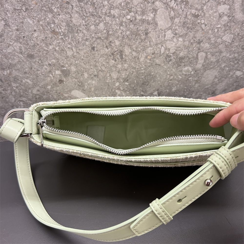 Túi Xách CK2 Thời Trang Thanh Lịch Cho Nữ20671486 Túi Tote Một Bên Vai / Kẹp Nách Trang Trí Tai Thỏ