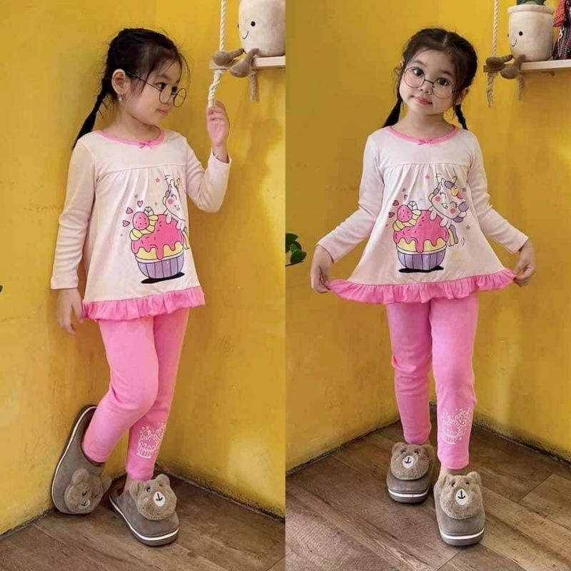 Xả kho | Bộ dài tay trắng in hình vạt nhún bèo kiểu babydoll siêu xinh cho bé yêu 7-17kg